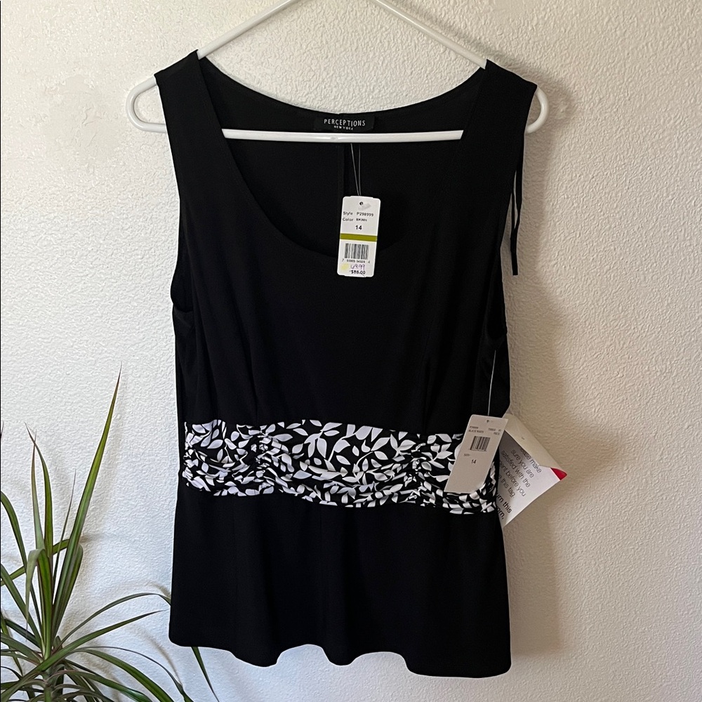 Perceptions Black Tank with White Leaf-Print Waistband